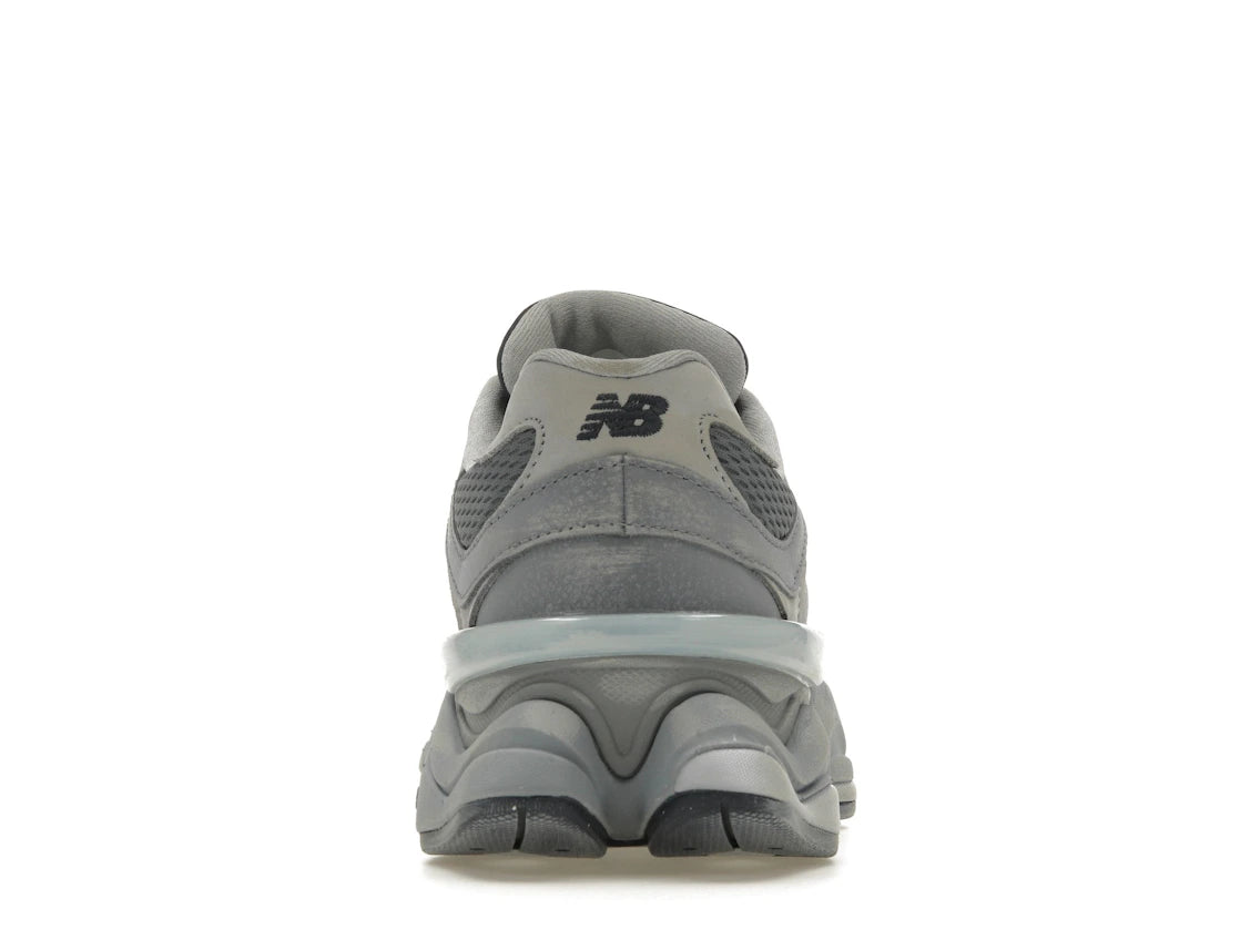 458116 New Balance 9060 Grey Day (2023)