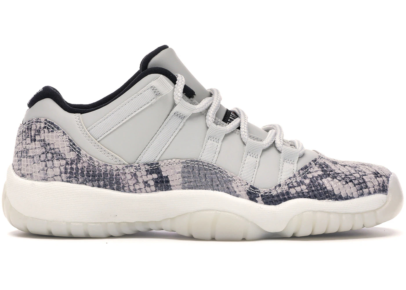 387451 Jordan 11 Retro Low Snake Light Bone (GS)