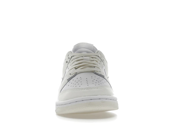 Wmns Dunk Low 'White Sail'