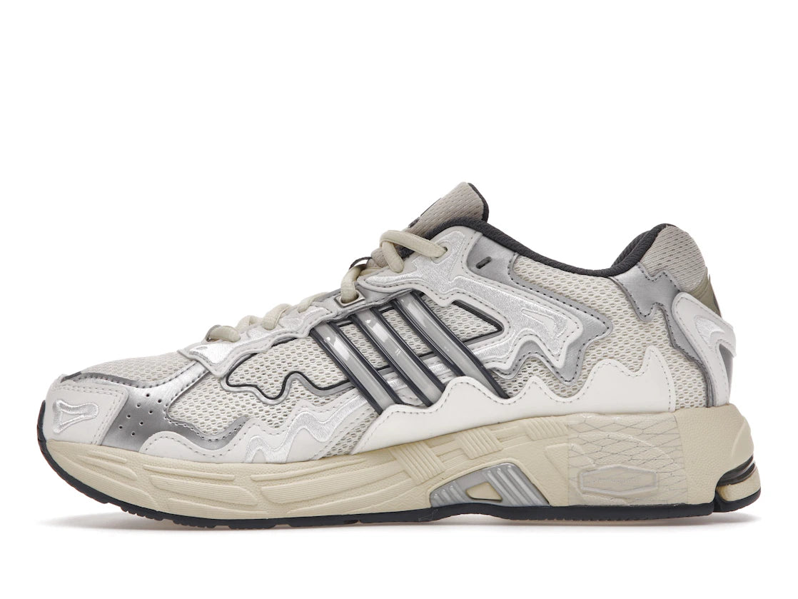 630182 Bad Bunny x Response CL 'Cream White'
