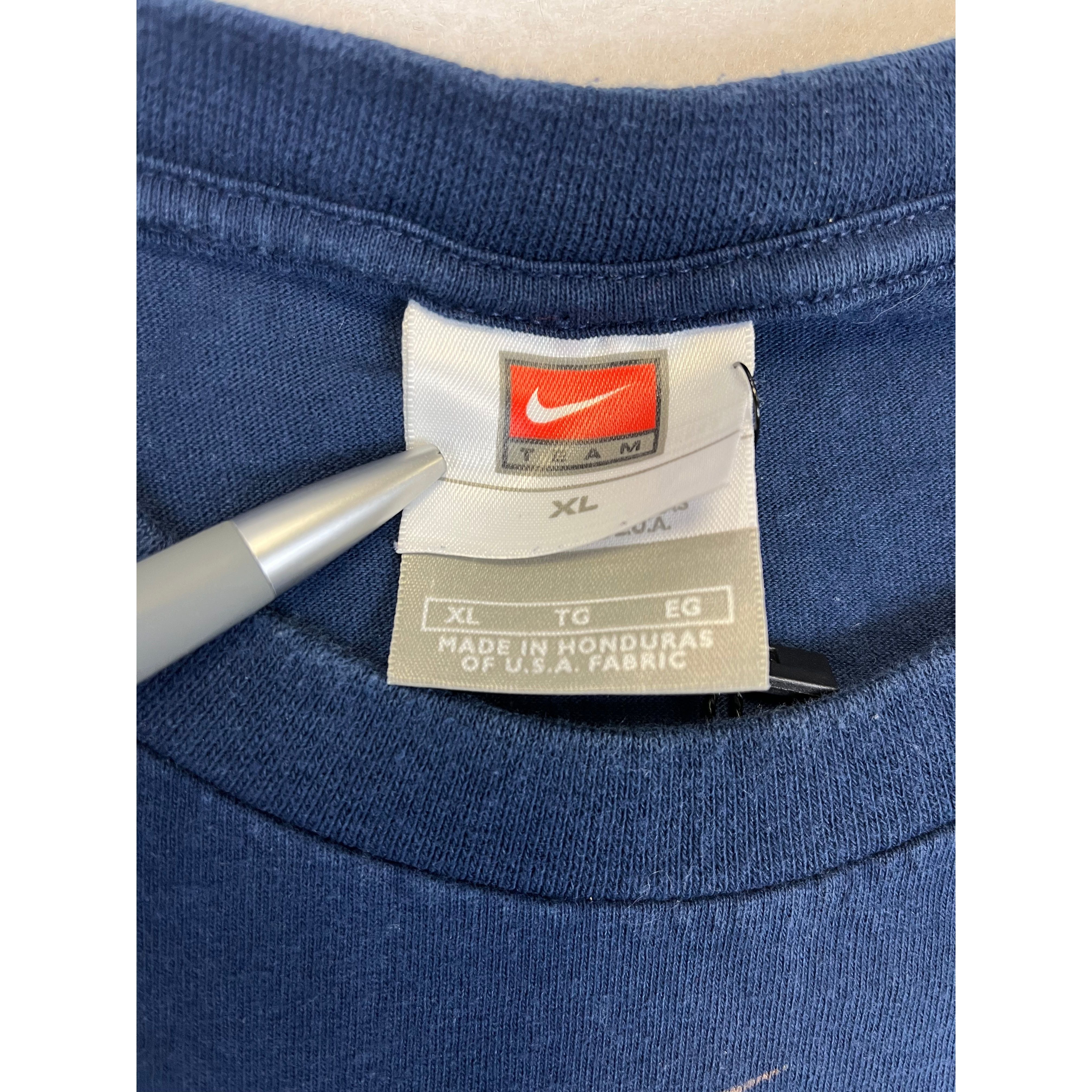 272760 (2006) Notre Dame Nike Football Tostitos Fiesta Bowl T-Shirt