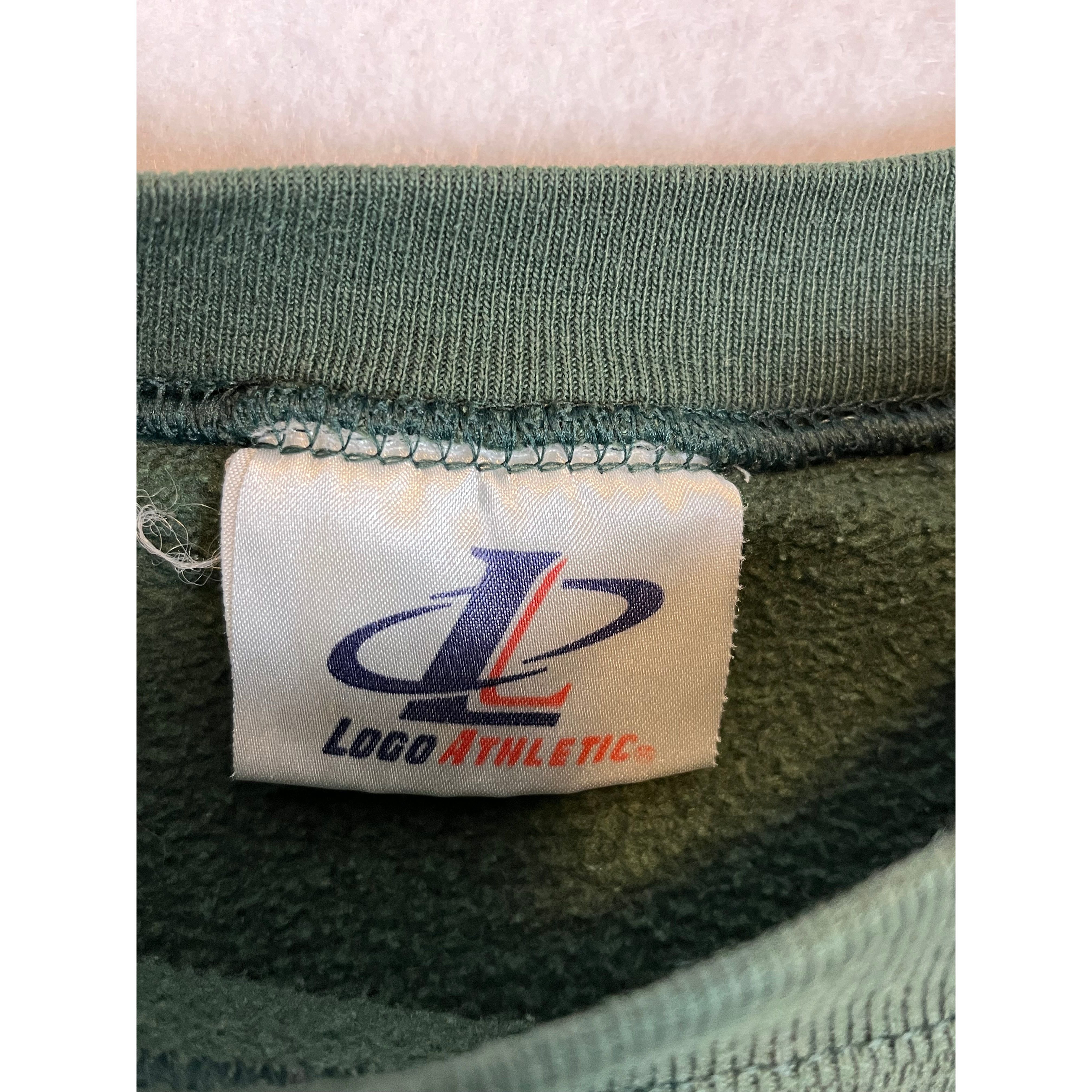 268026 (90s) Green Bay Packers Logo Athletic Embroidered NFL Crewneck