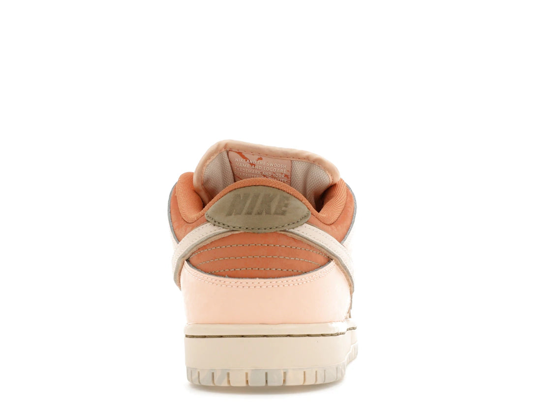 null Nike SB Dunk Low Trocadéro Gardens