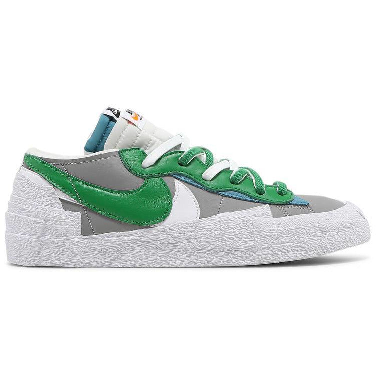 Nike Blazer Low sacai Medium Grey Classic Green