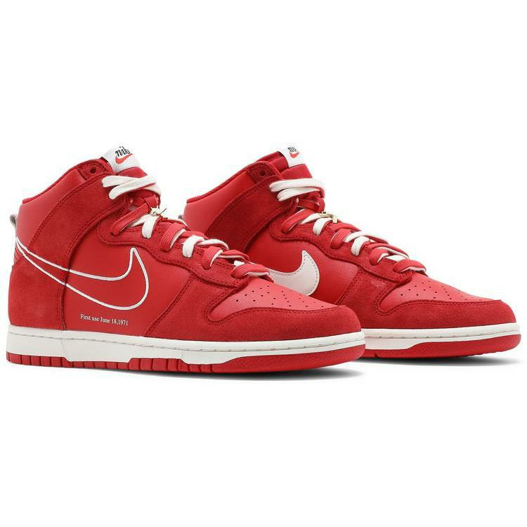 Dunk High SE First Use Pack - University Red