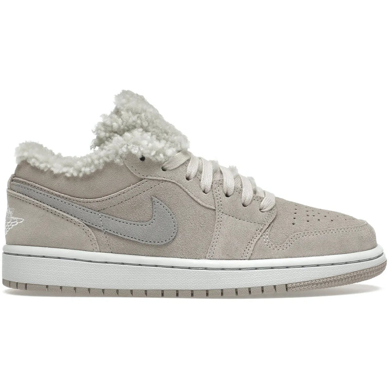 Jordan 1 Low SE Sherpa Fleece (Women's)