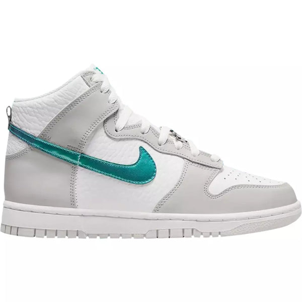 Nike Wmns Dunk High 'FLS'