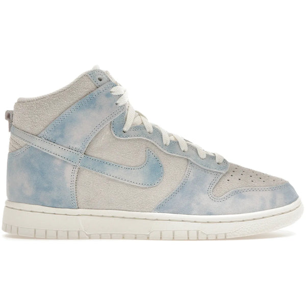 Nike Dunk High SE Clouds Celestine Blue (Women's)