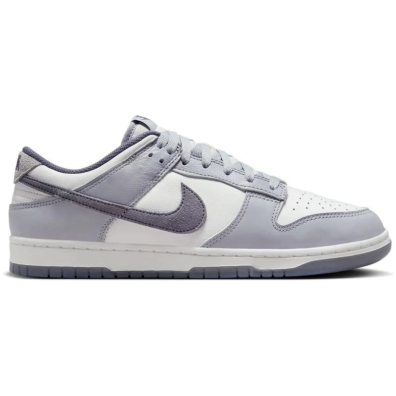 Nike Dunk Low SE Light Carbon