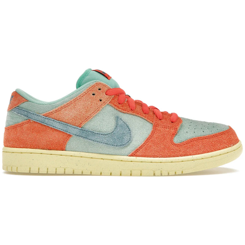 Nike SB Dunk Low Orange Emerald Rise